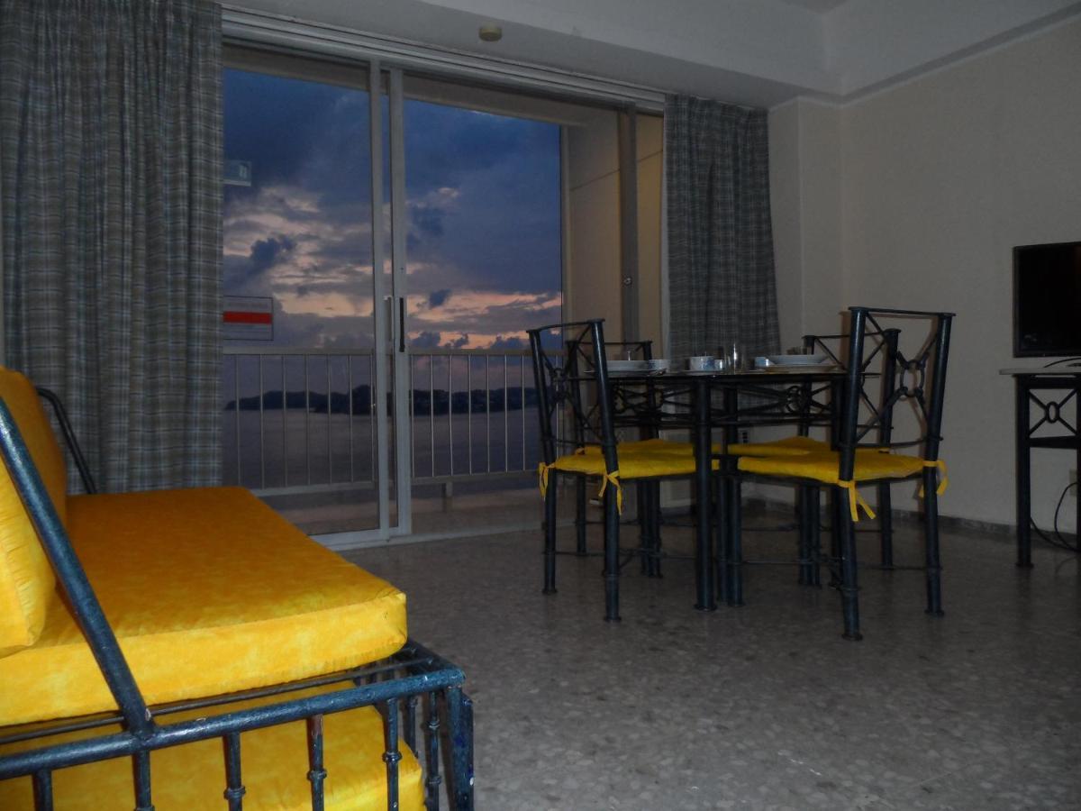 Hotel Las Torres Gemelas Акапулко Екстериор снимка