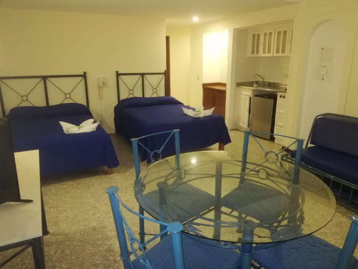 Hotel Las Torres Gemelas Акапулко Екстериор снимка