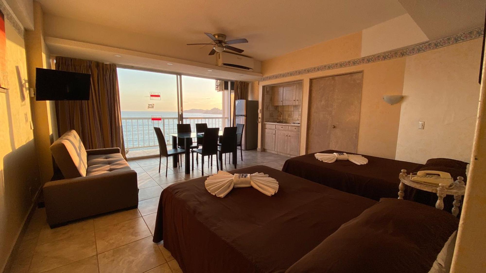Hotel Las Torres Gemelas Акапулко Екстериор снимка
